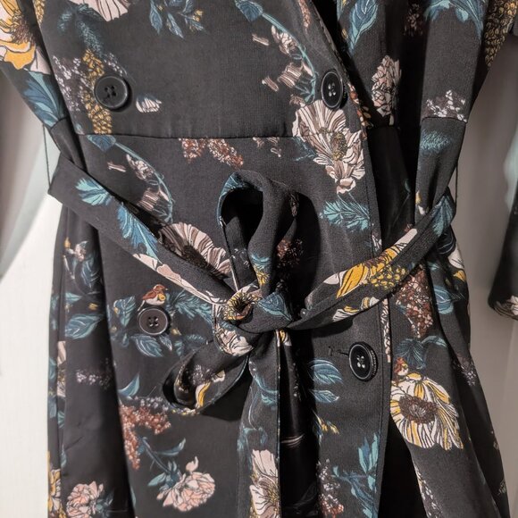 Frank and Oak | Floral Printed Blazer Dress - Picture 10 of 11